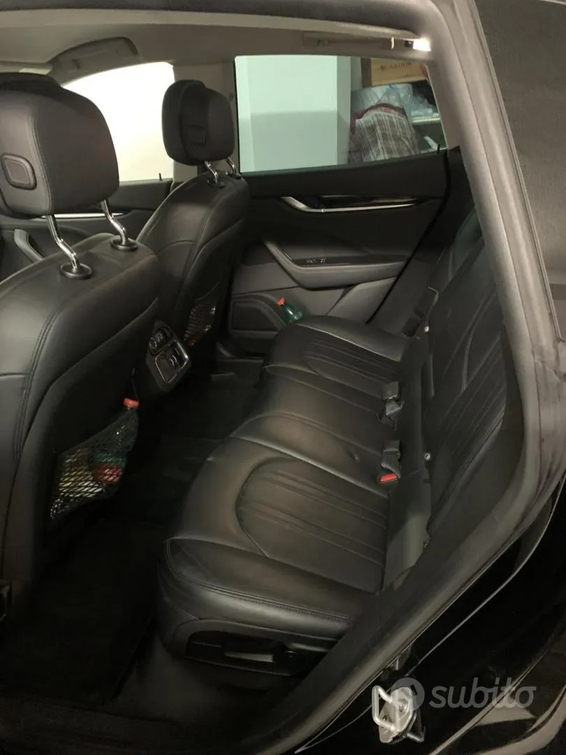 Maserati Levante 2017 photo 4