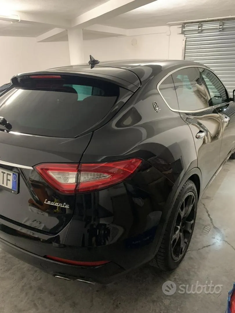 Maserati Levante 2017 photo 3