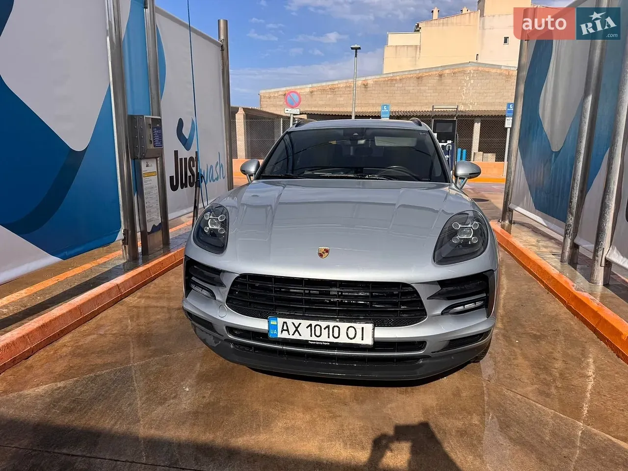 Porsche Macan 2018 photo 2