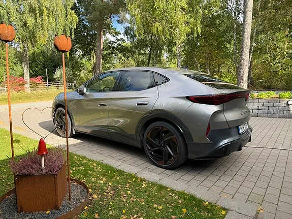 Cupra Tavascan 2024 photo 4