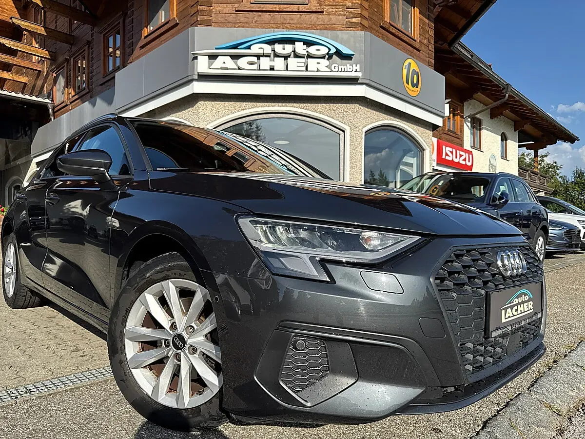 Audi A3 2022 photo 3