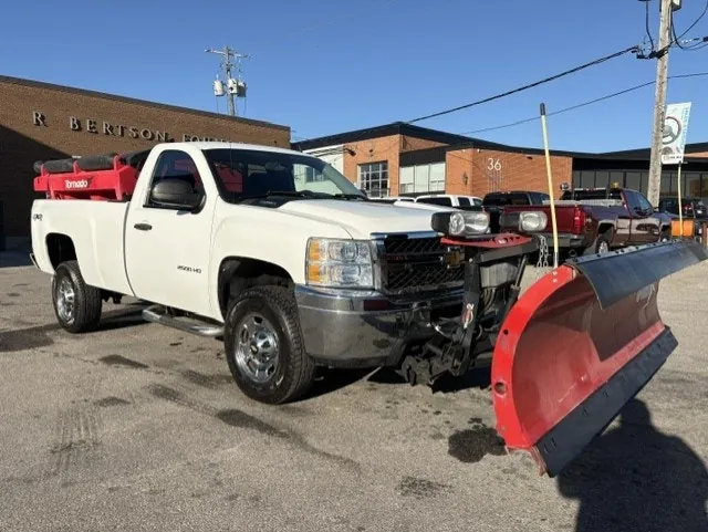 Chevrolet Silverado 2500 2011 photo 4