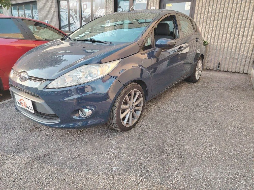 Ford Fiesta 2012 photo 3