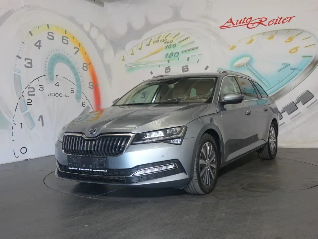 Skoda Superb 2021 photo 3