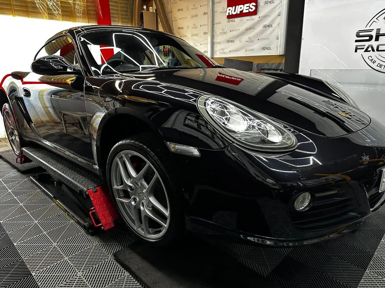 Porsche Cayman
