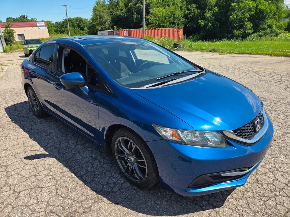 Honda Civic 2015 photo 4