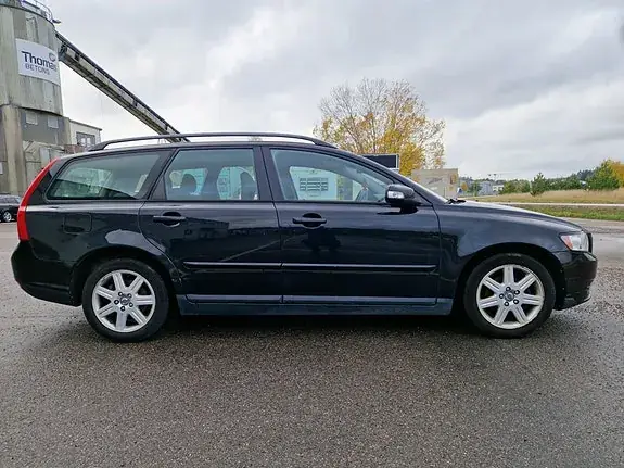 Volvo V50 2009 photo 4
