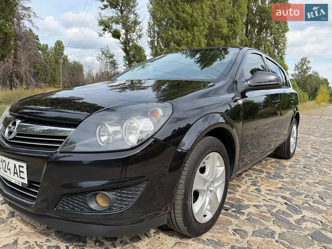 Opel Astra 2011 photo 4