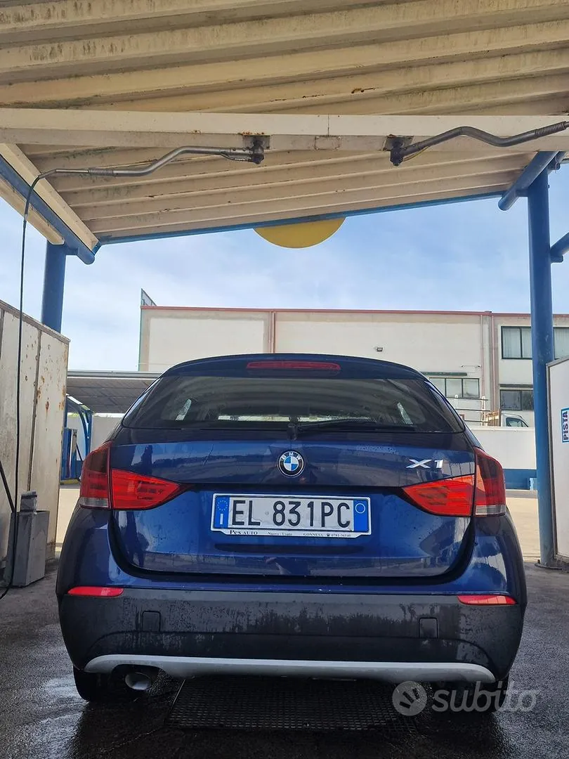 BMW X1 2012 photo 3