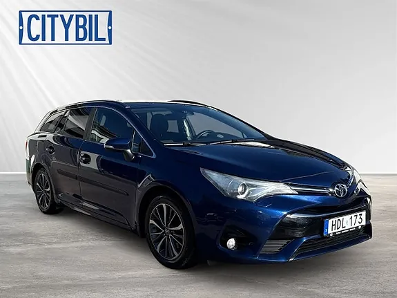 Toyota Avensis 2015 photo 5