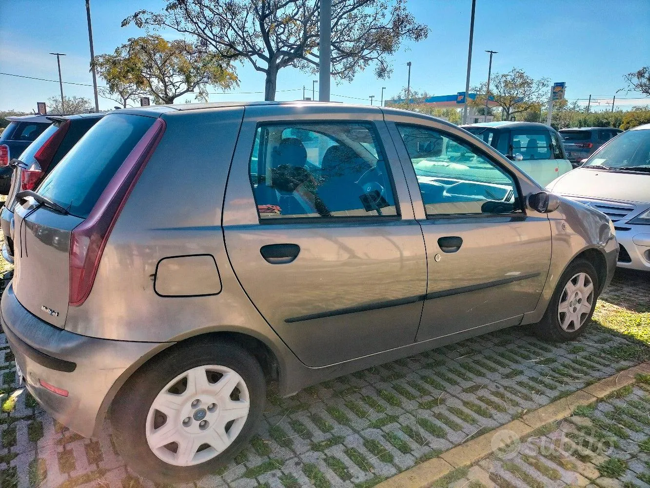 Fiat Punto 2006 photo 2