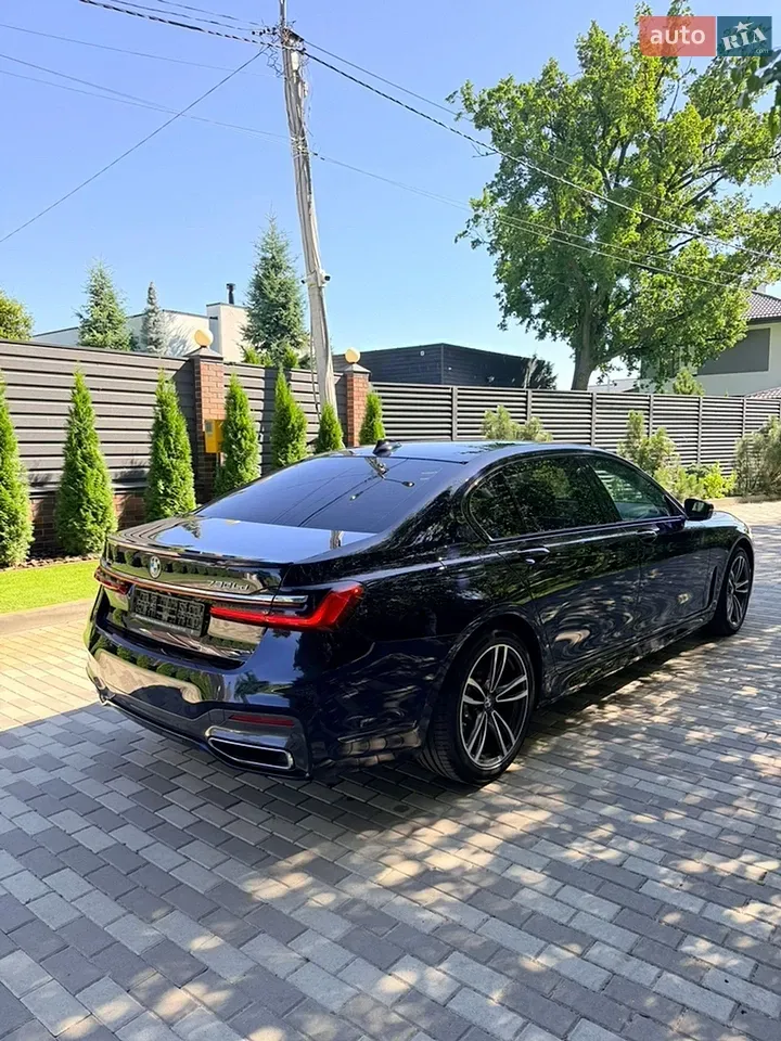 BMW 7 Series 2022 photo 4