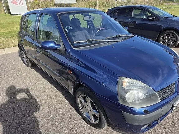 Renault Clio 2002 photo 3