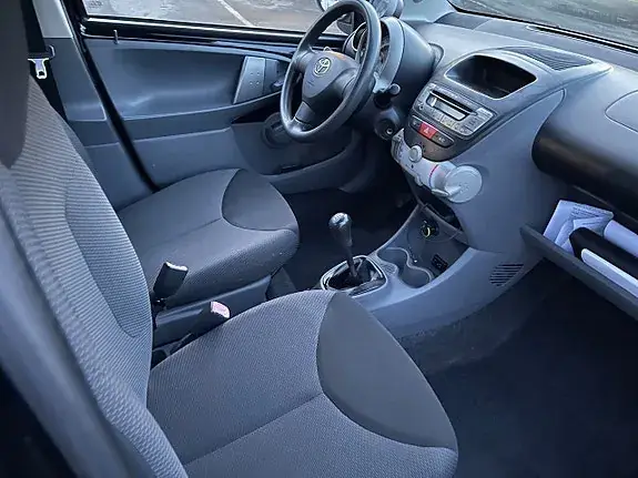 Toyota Aygo 2009 photo 5