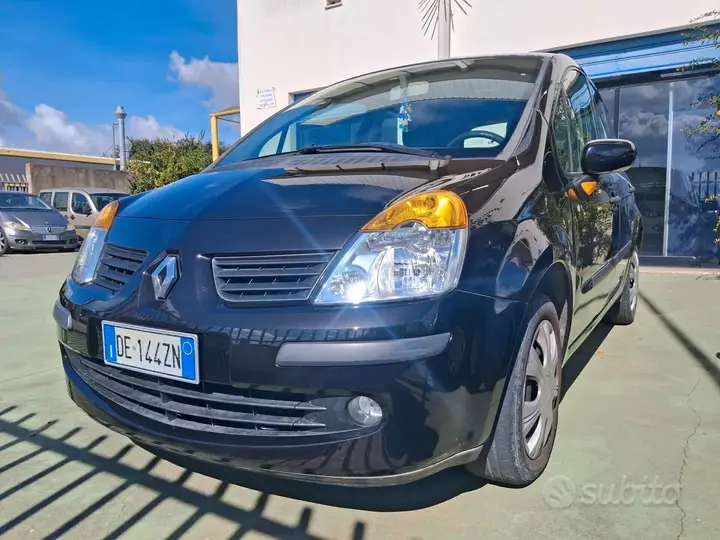 Renault Modus 2006 photo 2