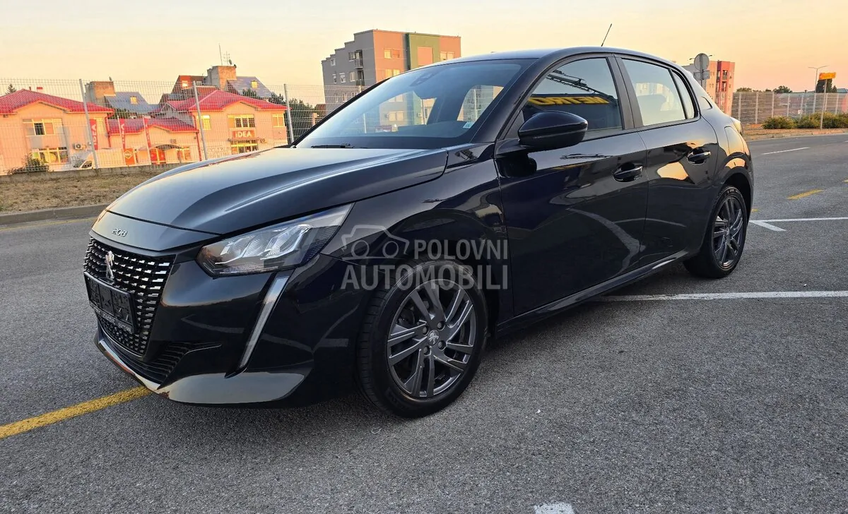 Peugeot 208