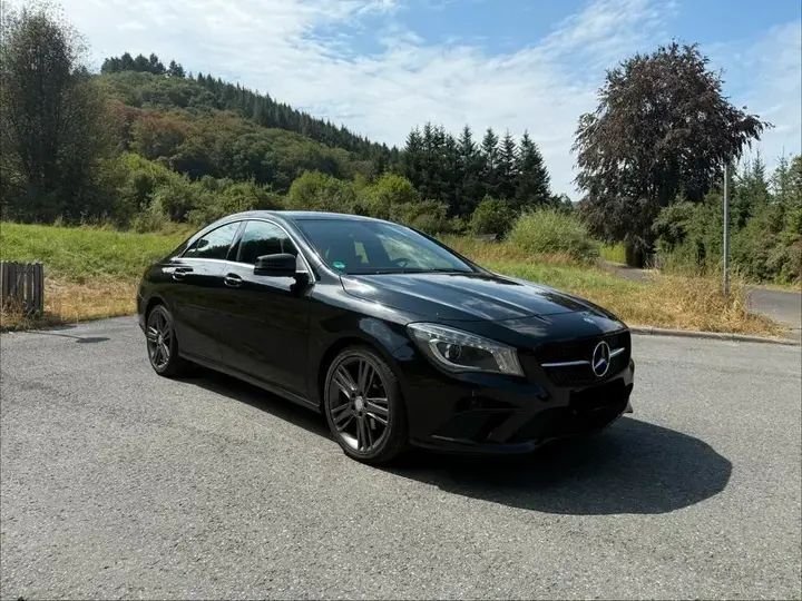 Mercedes-Benz Cla 180