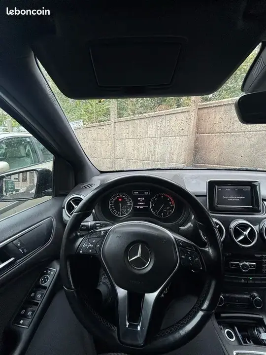 Mercedes-Benz B-Class 2013 photo 3