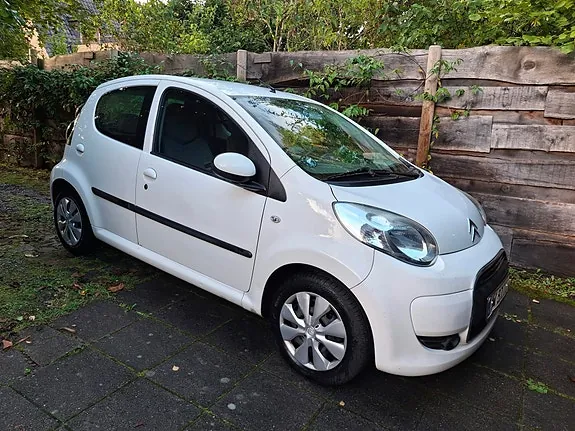 Citroen C1 2012 photo 2