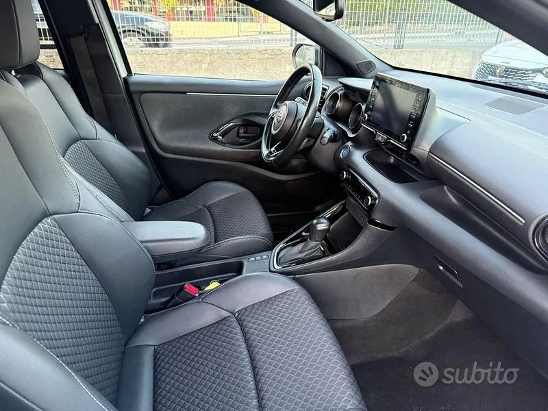 Toyota Yaris 2021 photo 5