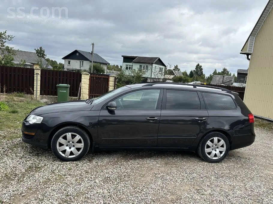 Volkswagen Passat 2006 photo 2