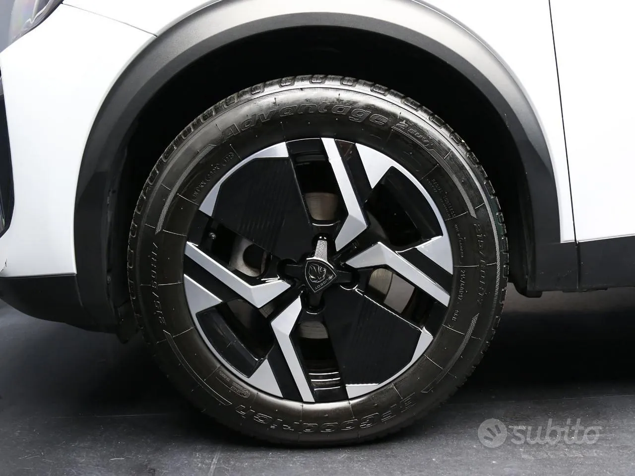 Peugeot 2008 2024 photo 5