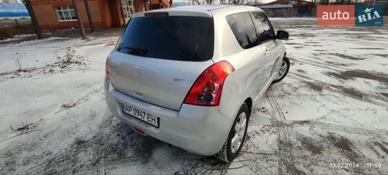 Suzuki Swift 2008 photo 5