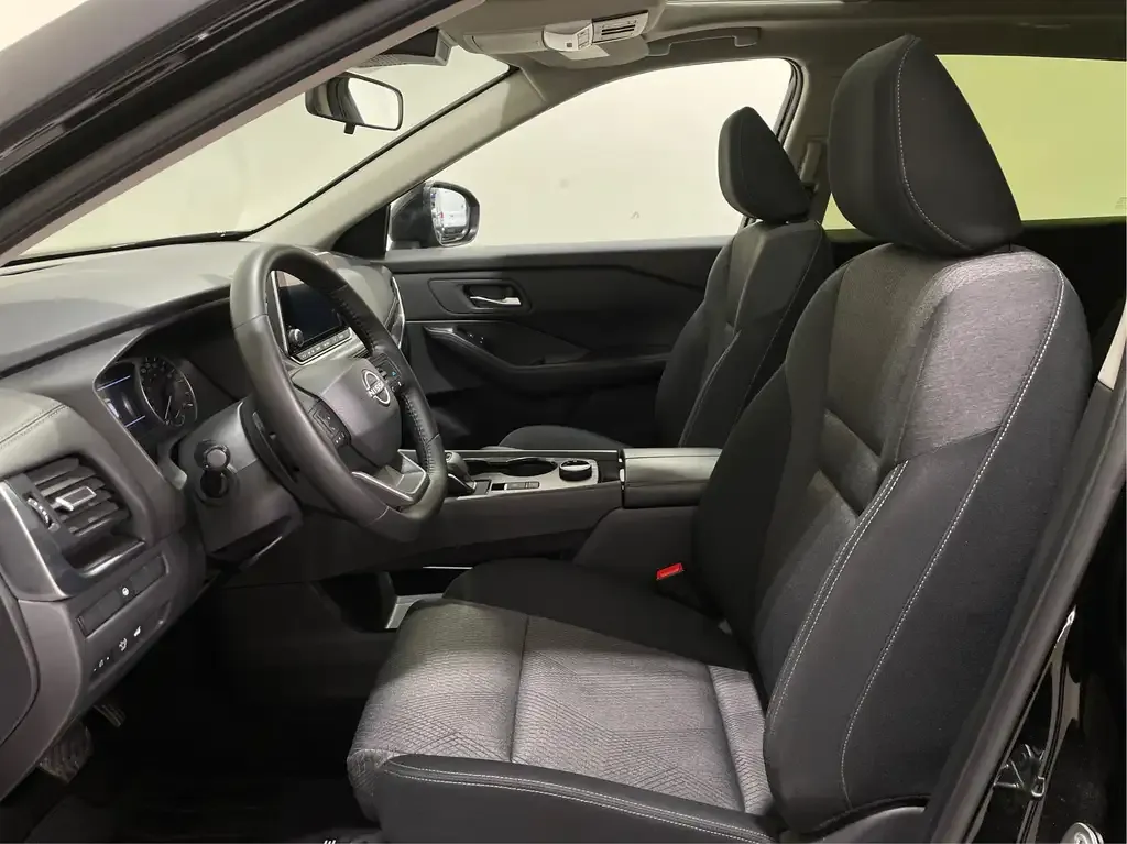 Nissan Rogue 2026 photo 3