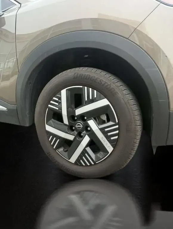 Nissan Kicks 2025 photo 3