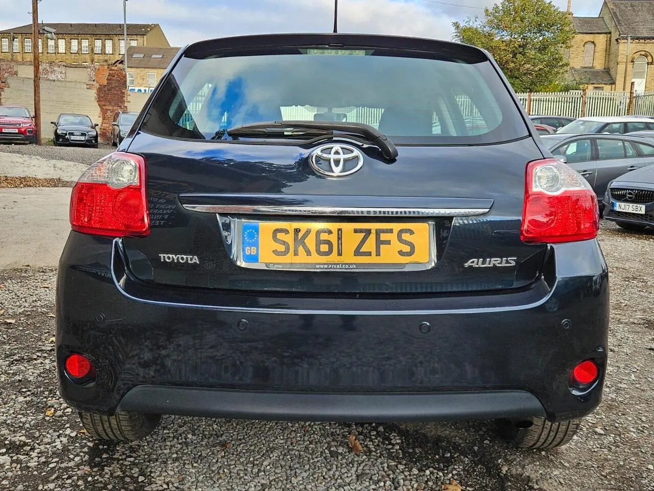 Toyota Auris 2011 photo 4