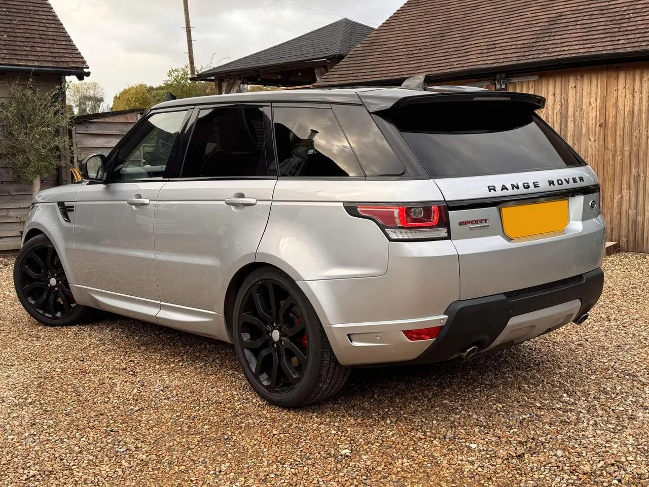 Land Rover Range Rover Sport 2017 photo 4