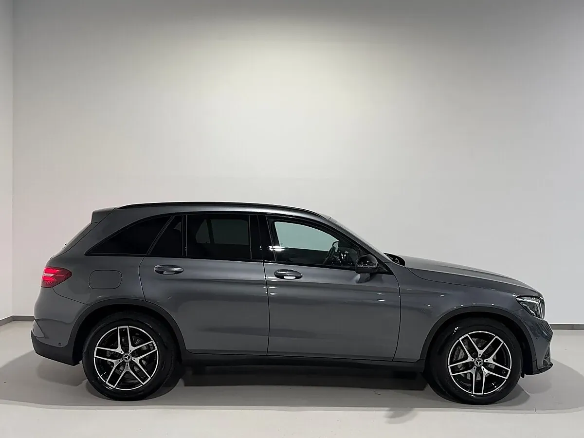 Mercedes-Benz Glc-Class 2018 photo 2
