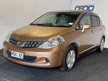 Nissan Tiida 2009 photo 4
