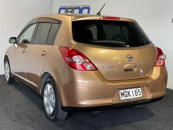 Nissan Tiida 2009 photo 5