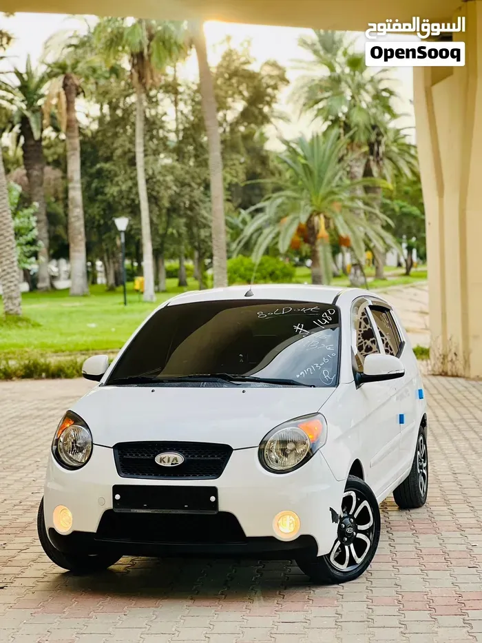 Kia Morning 2010 photo 2