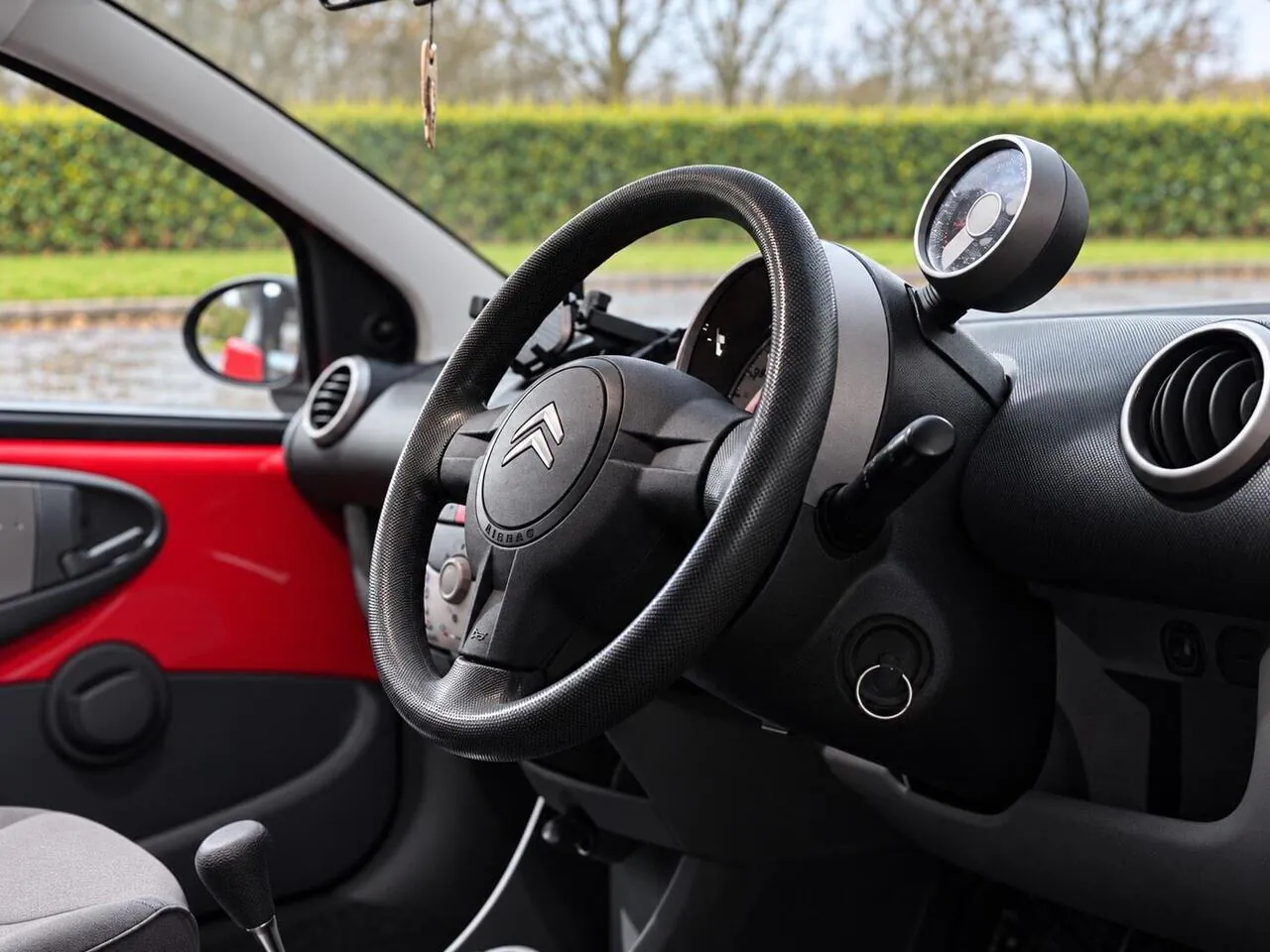 Citroen C1 2011 photo 4