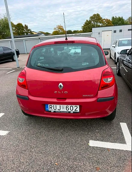 Renault Clio 2007 photo 4