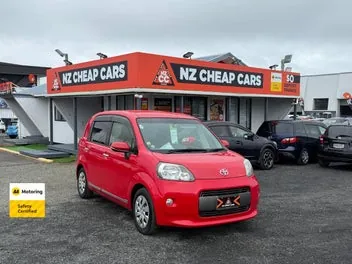 Toyota Porte 2015 photo 2