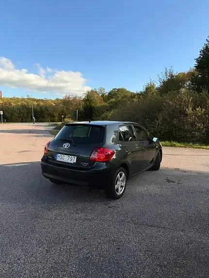 Toyota Auris 2007 photo 3