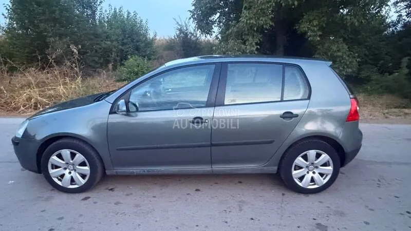 Volkswagen Golf 5 2005 photo 4