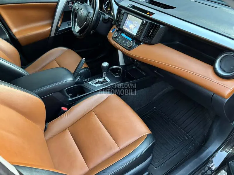 Toyota Rav 4 2016 photo 2
