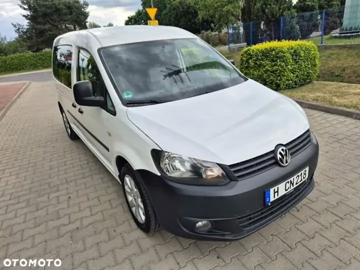 Volkswagen Caddy 2011 photo 2