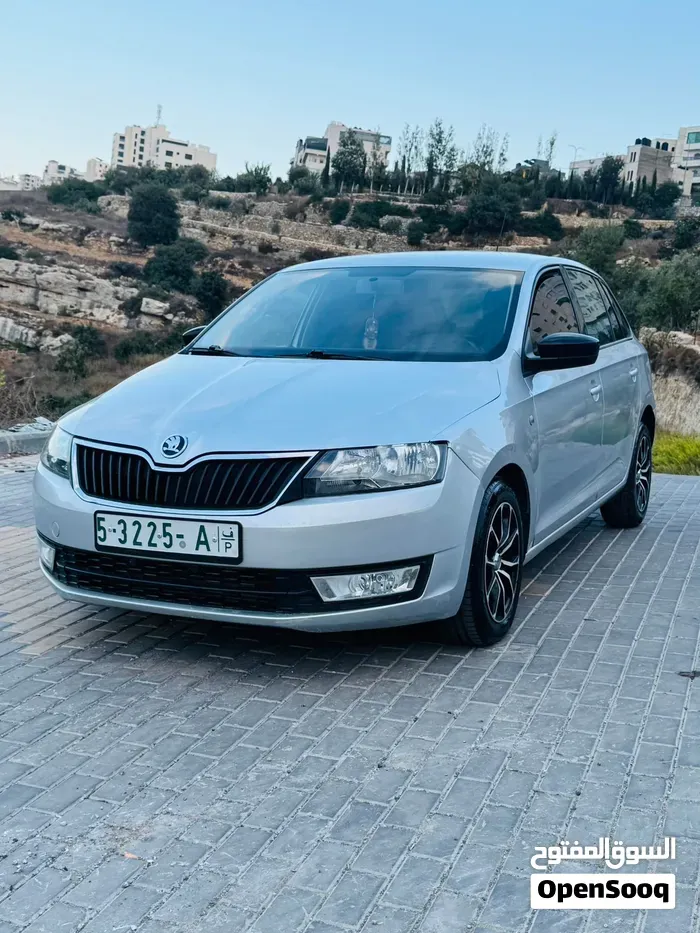 Skoda Rapid 2015 photo 3