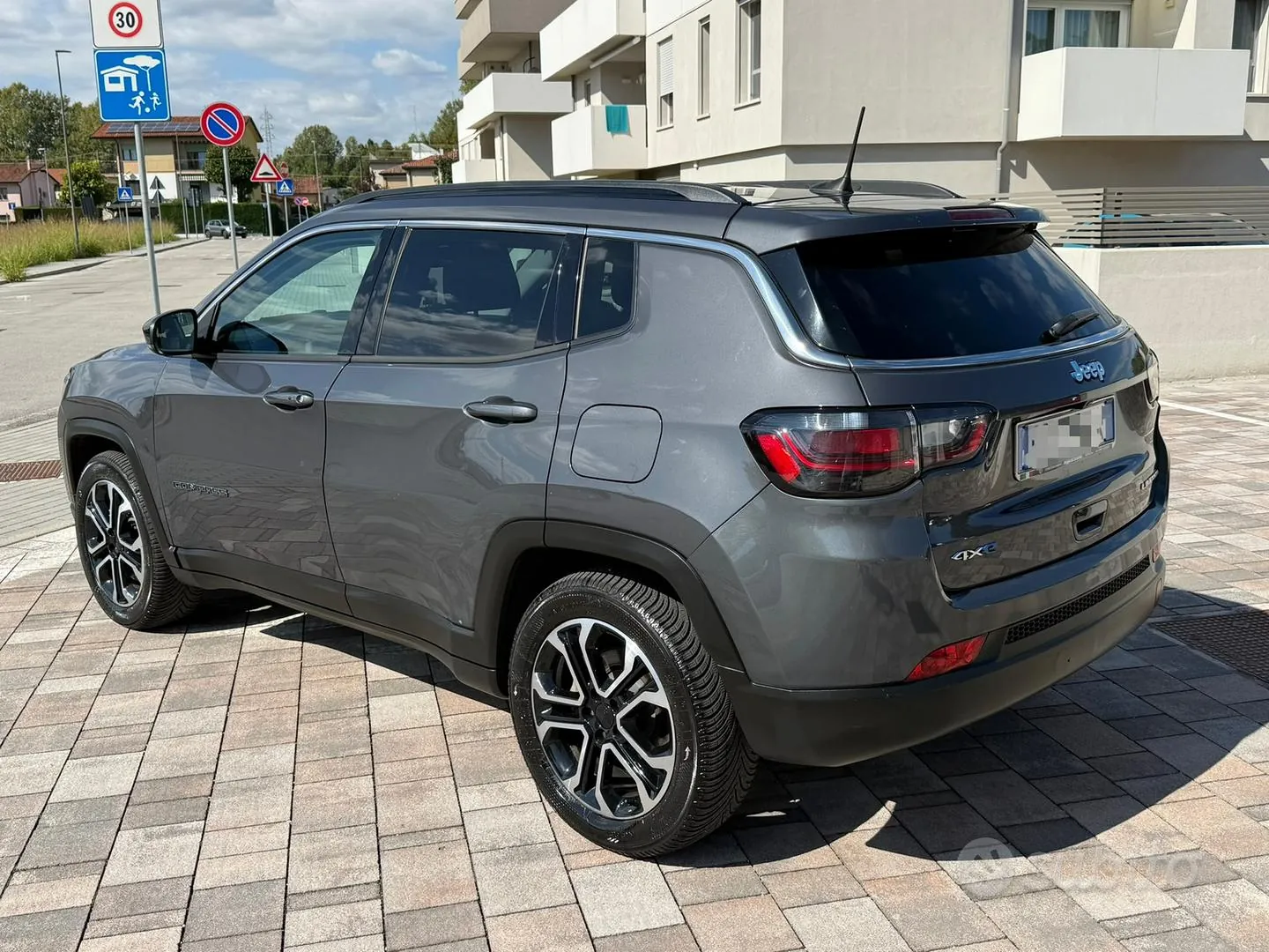Jeep Compass 2023 photo 4