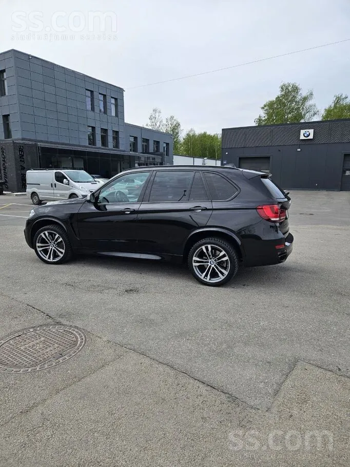 BMW X5 2014 photo 3