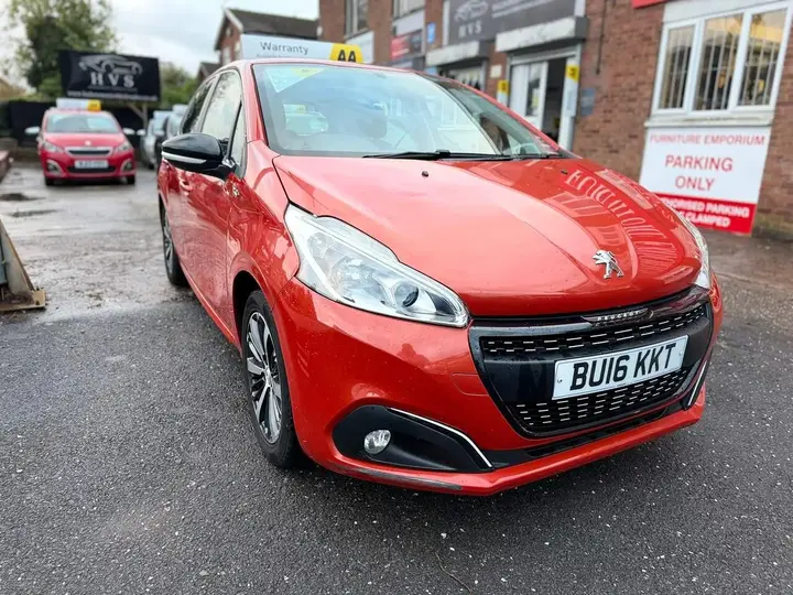 Peugeot 208