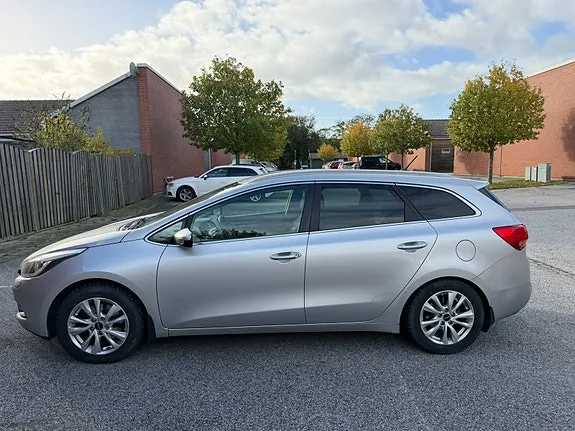 Kia Ceed 2015 photo 2