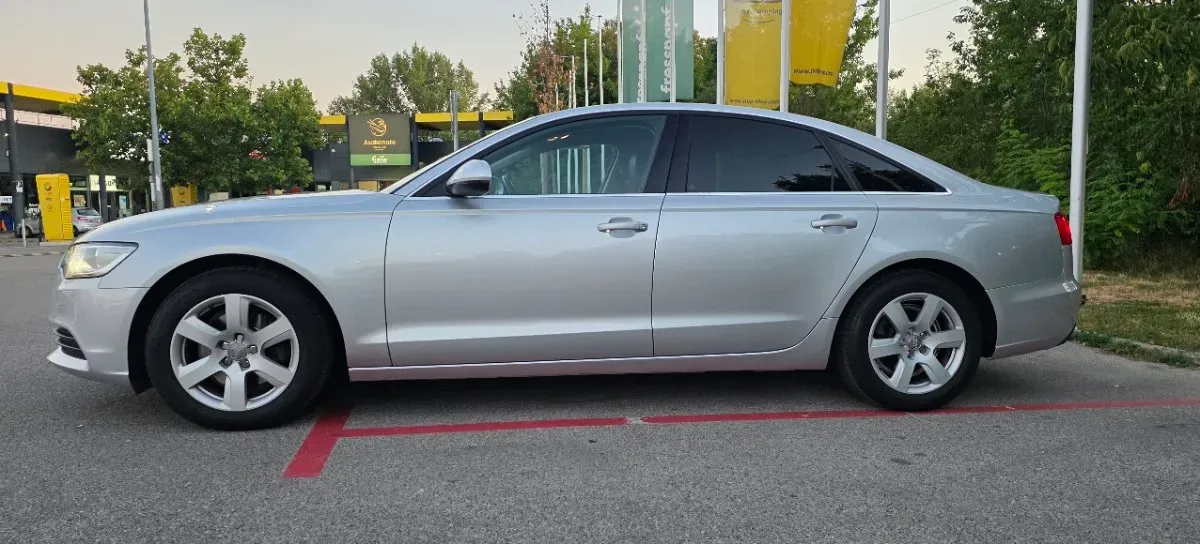 Audi A6 2012 photo 3