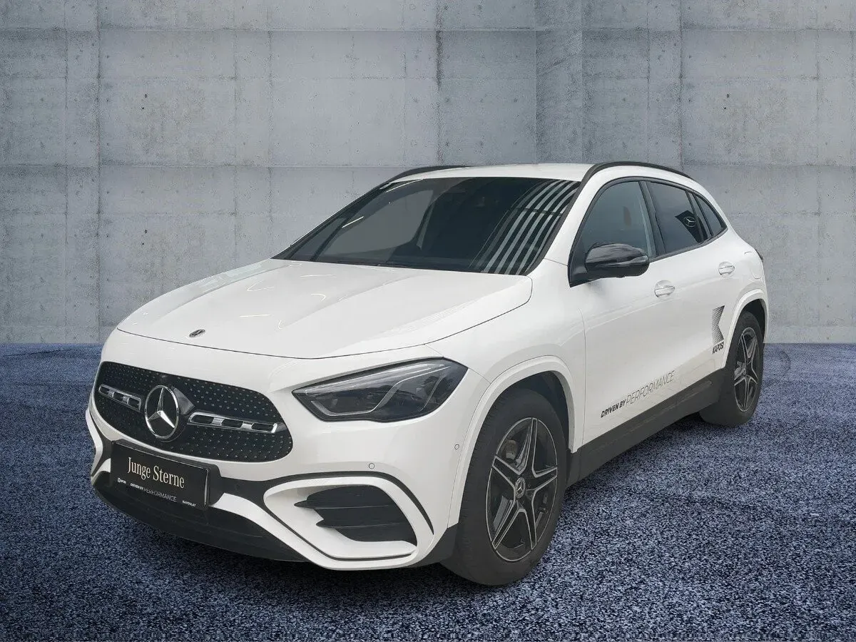 Mercedes-Benz Gla Class 2026 photo 2