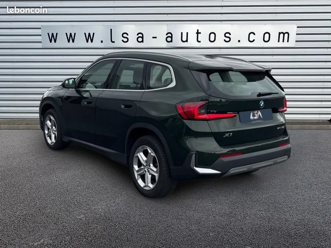 BMW X1 2023 photo 3